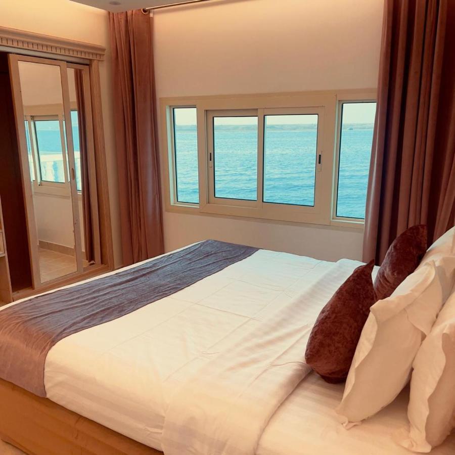 Al Ahmadi Plaza Resort Yanbu Bagian luar foto