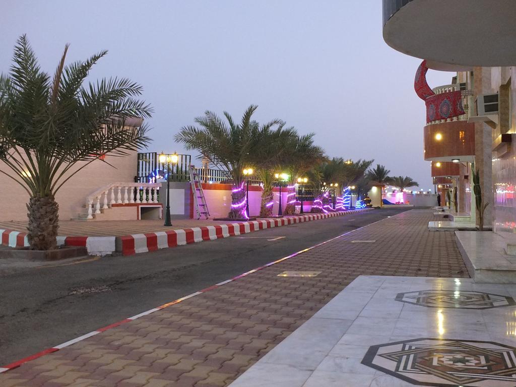 Al Ahmadi Plaza Resort Yanbu Bagian luar foto