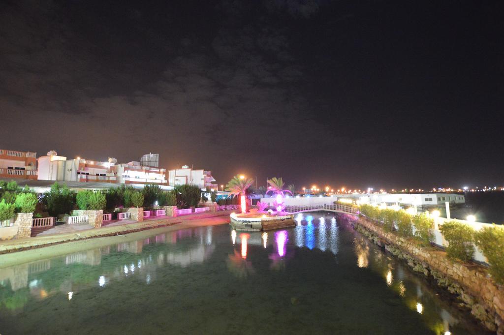 Al Ahmadi Plaza Resort Yanbu Bagian luar foto