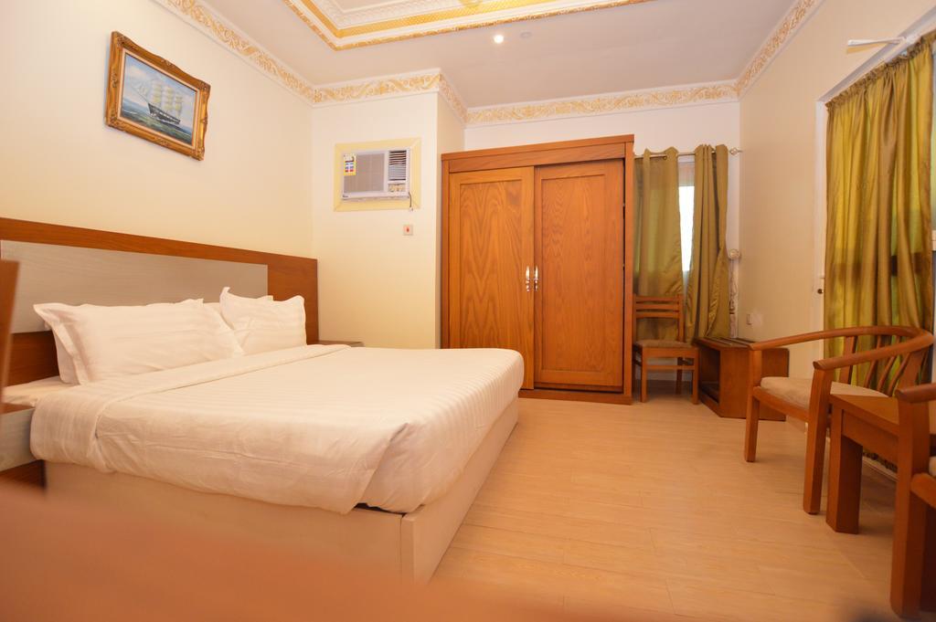 Al Ahmadi Plaza Resort Yanbu Bagian luar foto