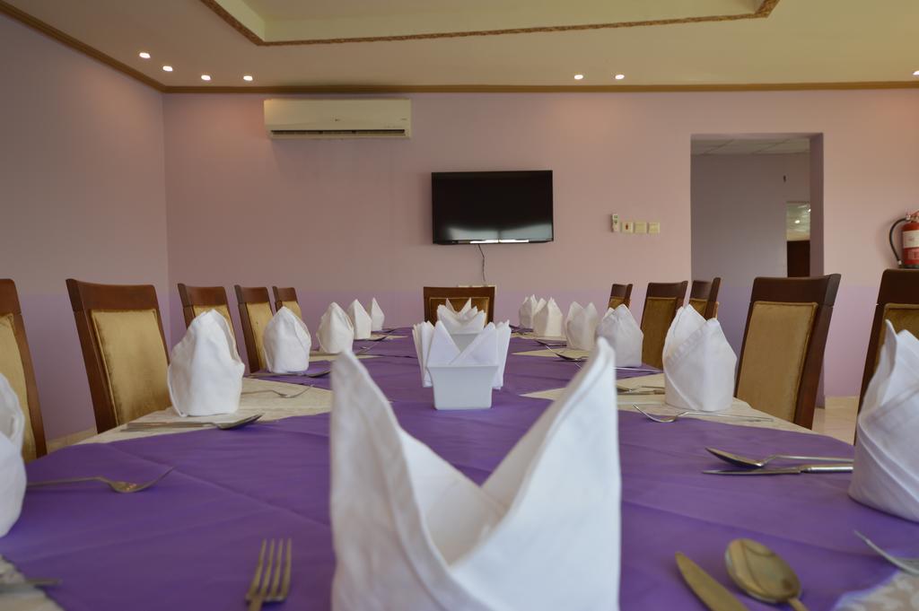 Al Ahmadi Plaza Resort Yanbu Bagian luar foto