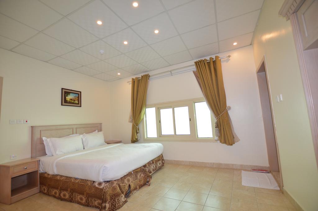 Al Ahmadi Plaza Resort Yanbu Bagian luar foto