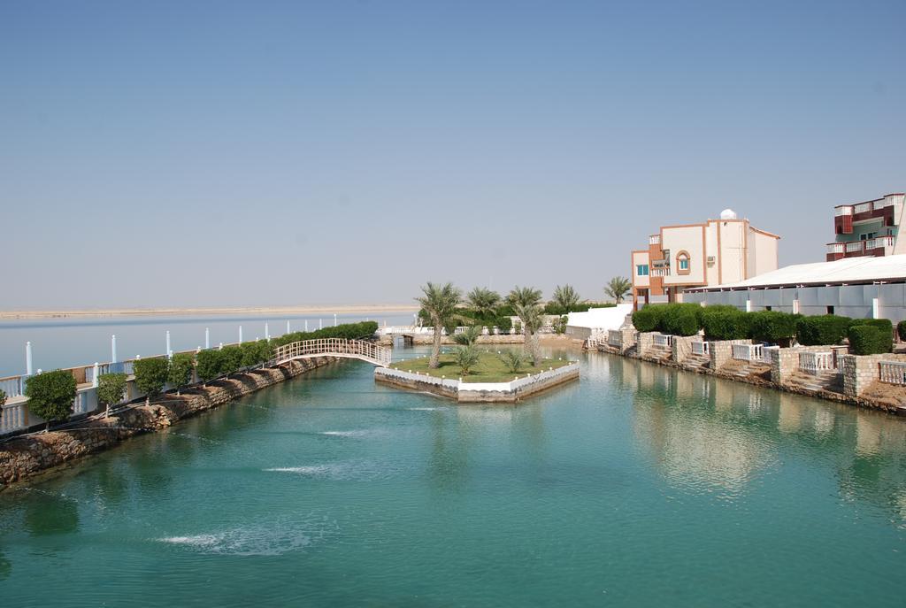 Al Ahmadi Plaza Resort Yanbu Bagian luar foto