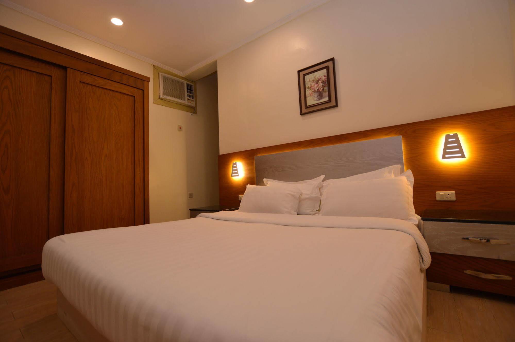 Al Ahmadi Plaza Resort Yanbu Bagian luar foto